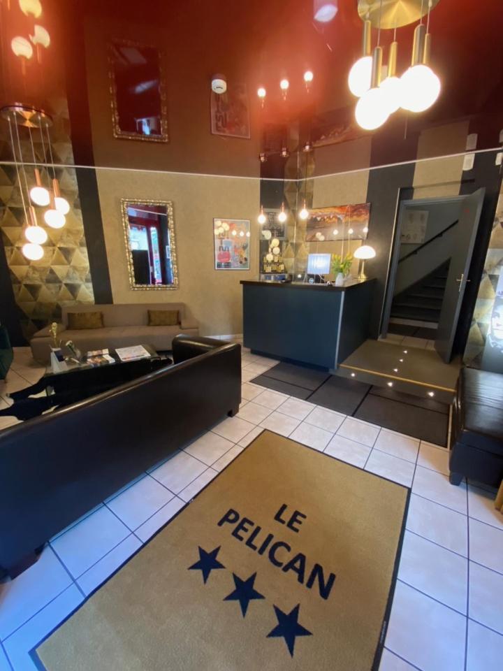 Hotel Le Pelican Charleville-Mezieres Luaran gambar