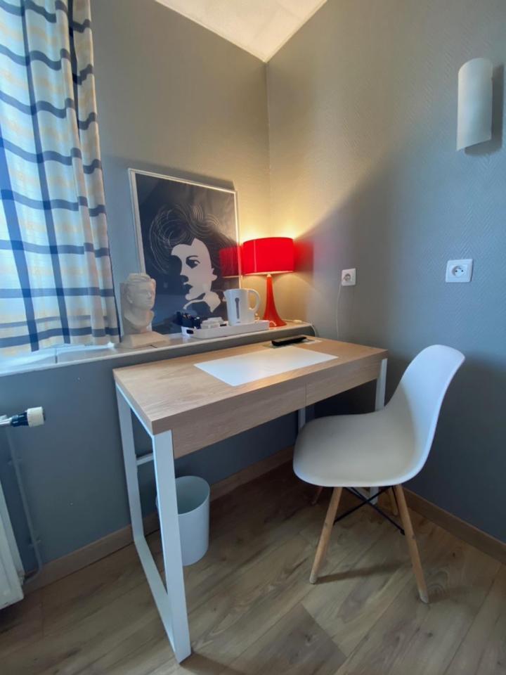 Hotel Le Pelican Charleville-Mezieres Luaran gambar